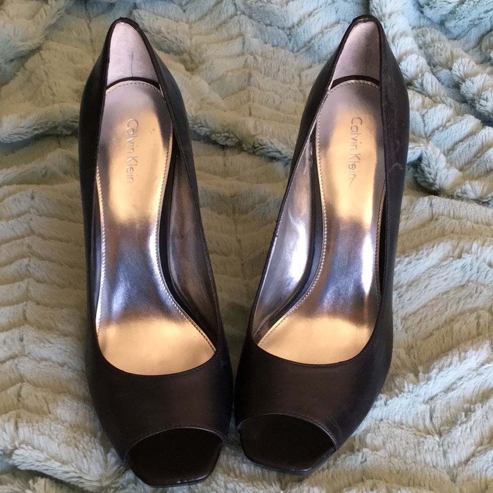 Calvin Klein 3 1/2” leather heels.